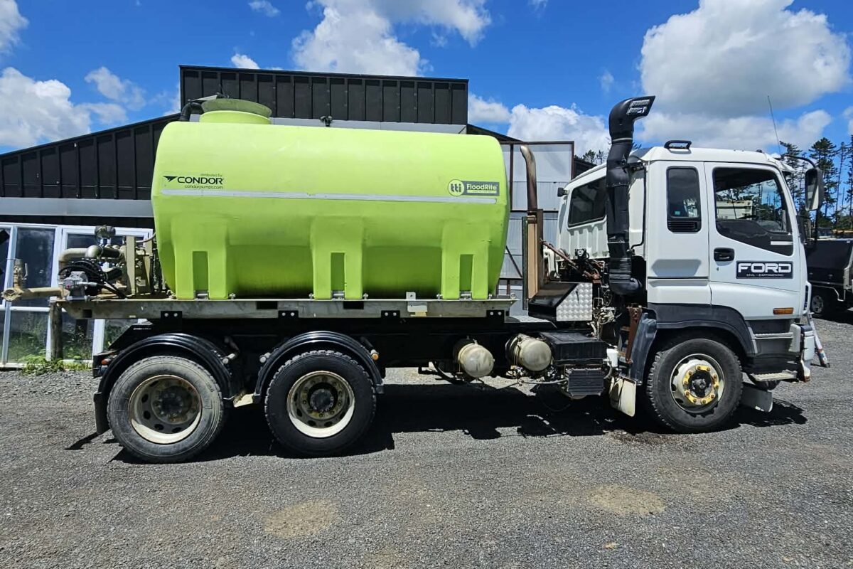 Isuzu Watercart